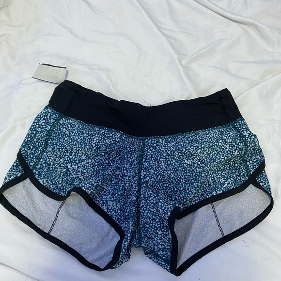 Lululemon shorts - Picture 3 of 3